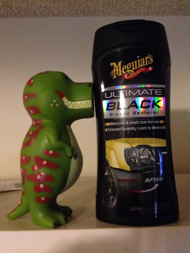 Review Meguiars Ultimate Black Plastic Restorer